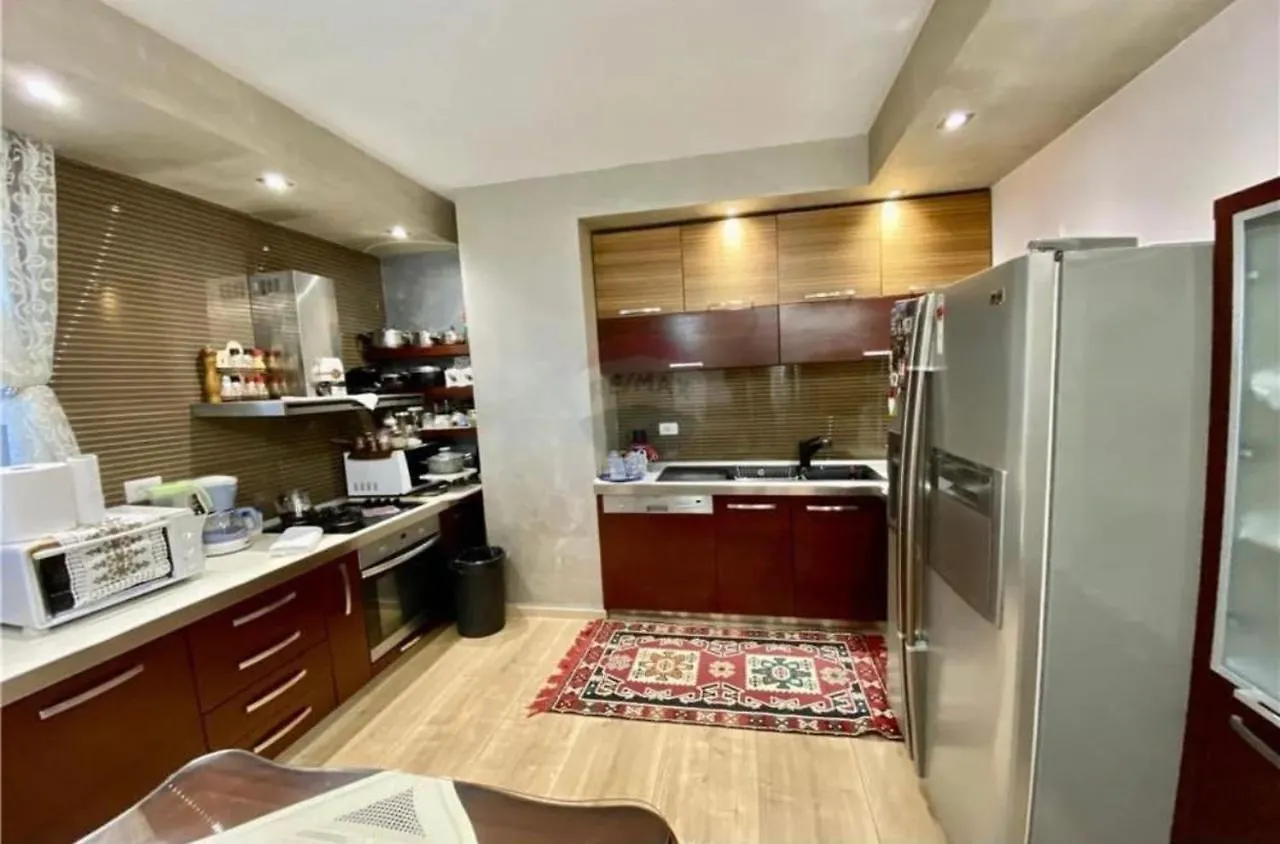 Airbnb Tirana 0*,  Albania