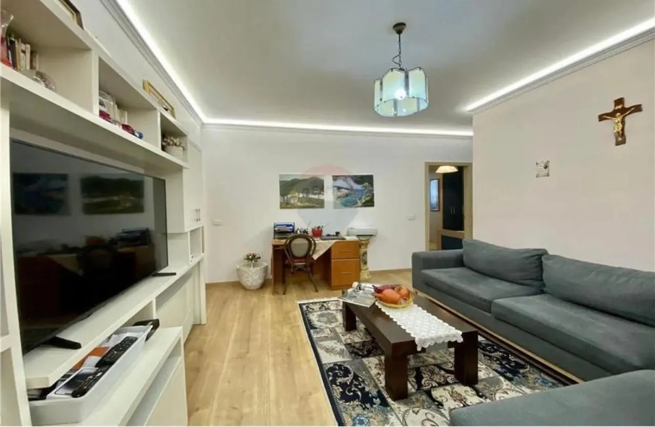Airbnb Tirana Albania